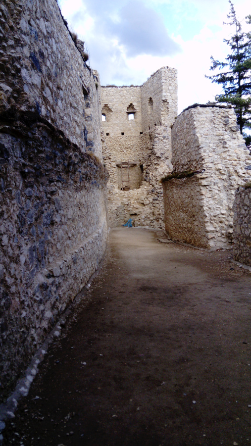 blatnický hrad